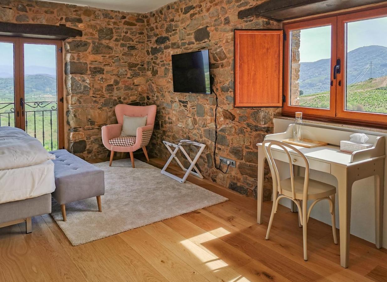 Boutique Finca Esencial فيلافرانكا ديل بيرزو المظهر الخارجي الصورة